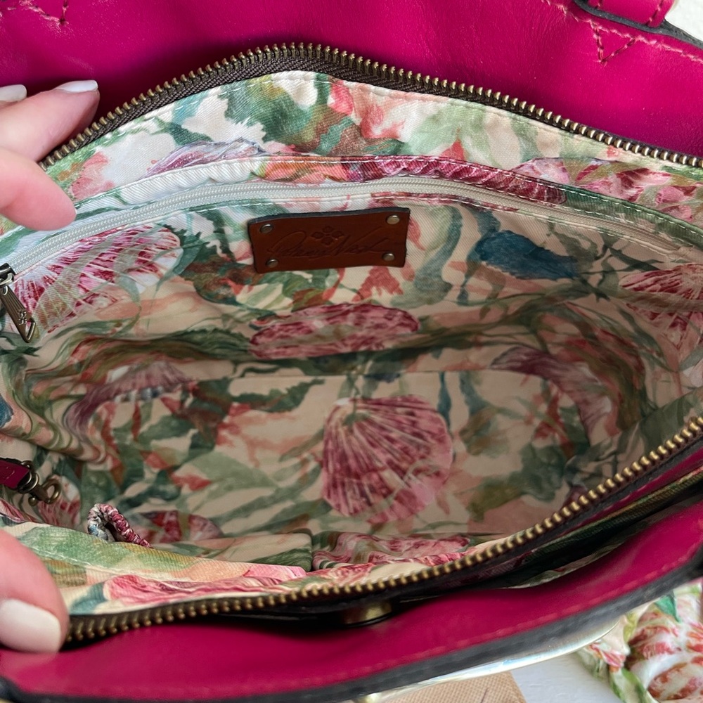 NEW Patricia Nash Zorita Fuchsia Seashell Scarf Satchel Bag - Picture 5 of 7